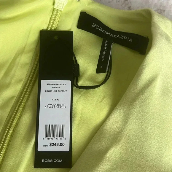 BCBC MaxAzria Romper V Neck Cutout Size 6 - Picture 7 of 7